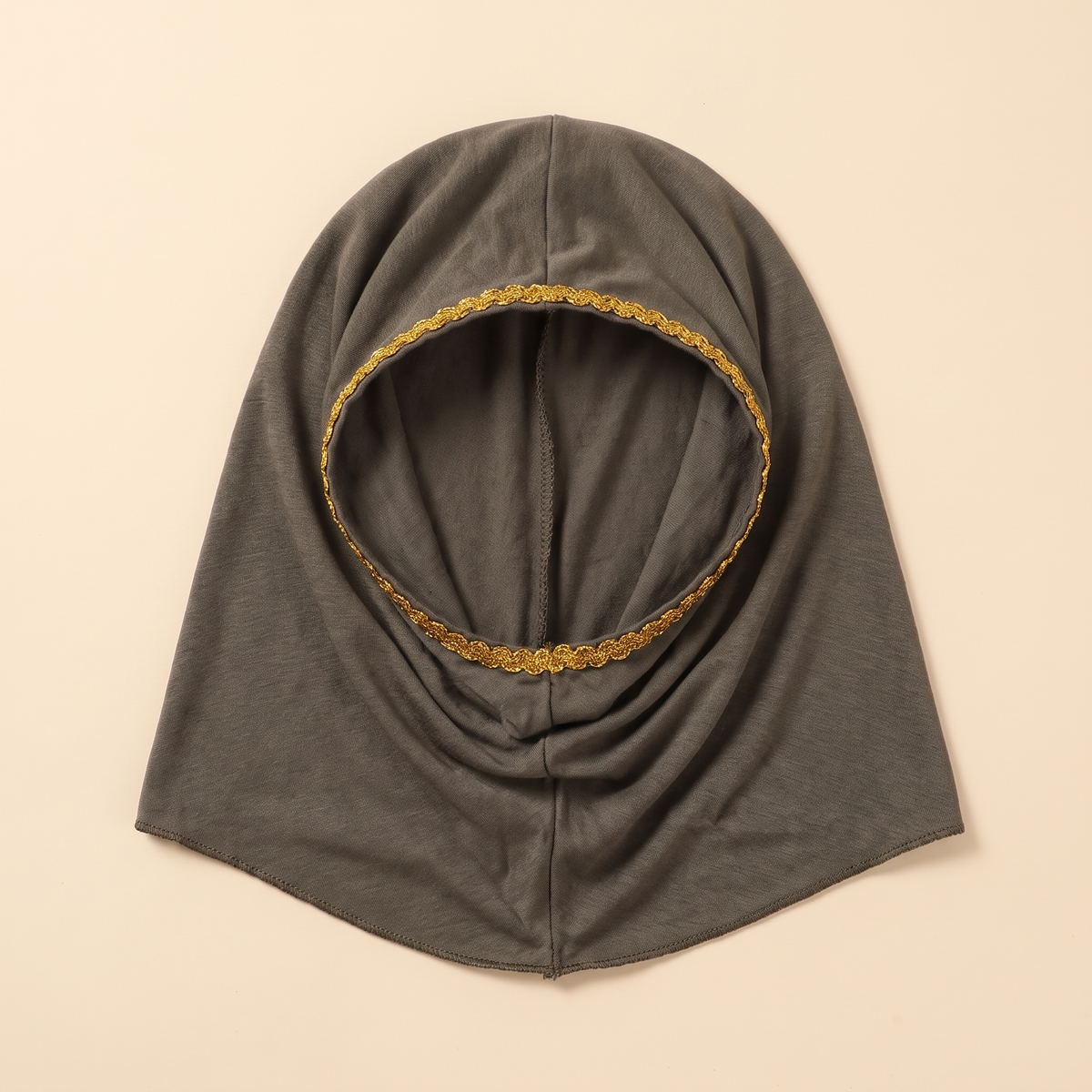 Underscarf cap in olive with gold trim