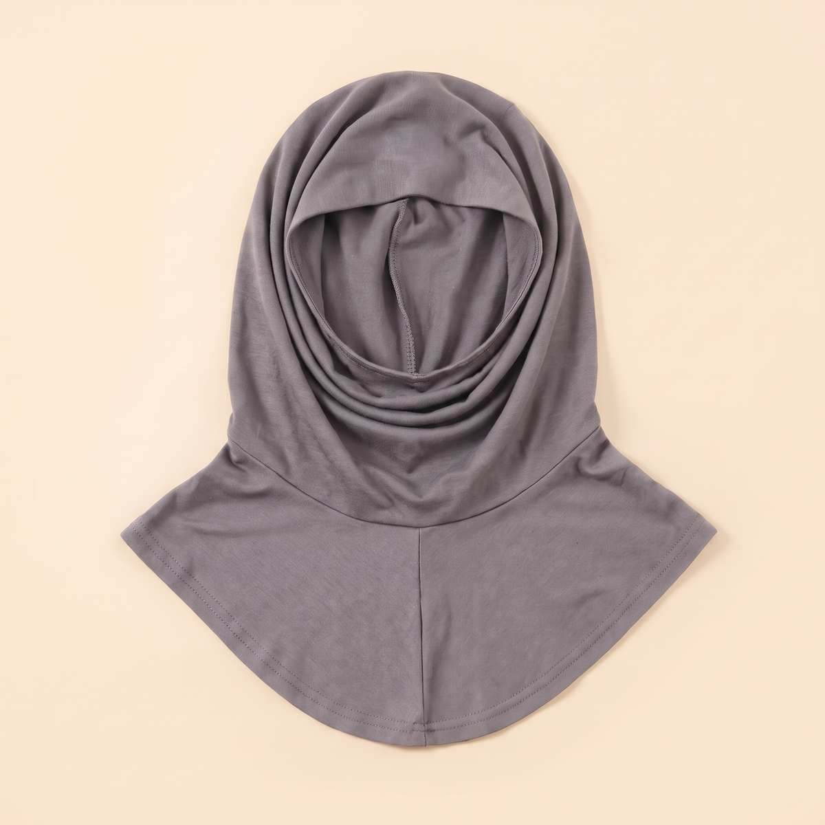 Underscarf cap in grey