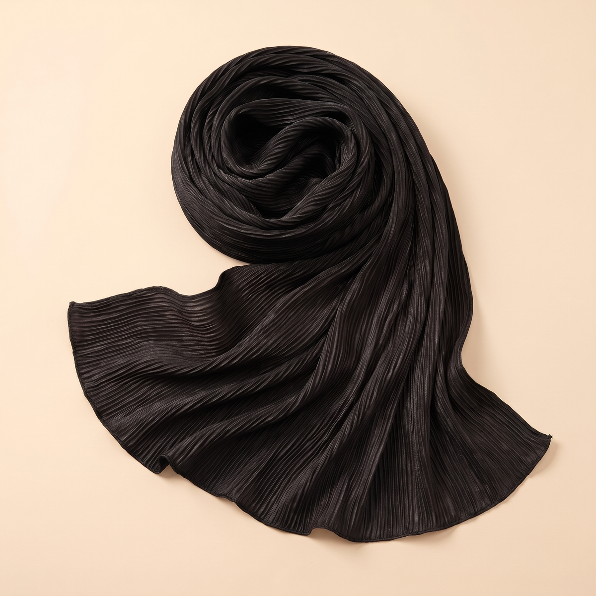 Pleated hijab shawl in black