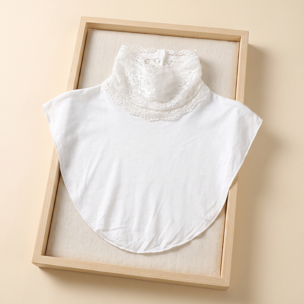 Detachable High-Neck Collar in White