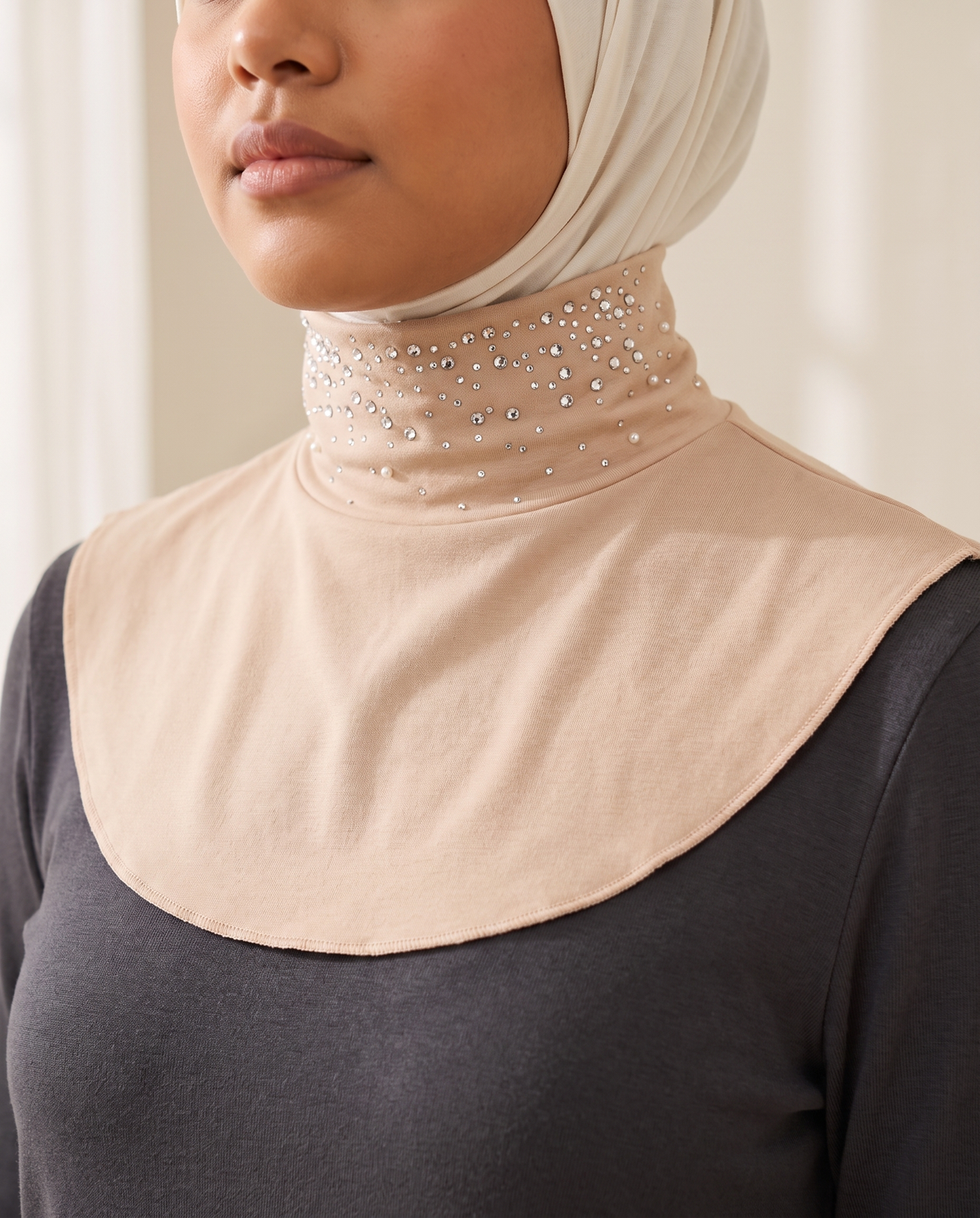 Detachable High-Neck Collar in Nude Crystal, worn