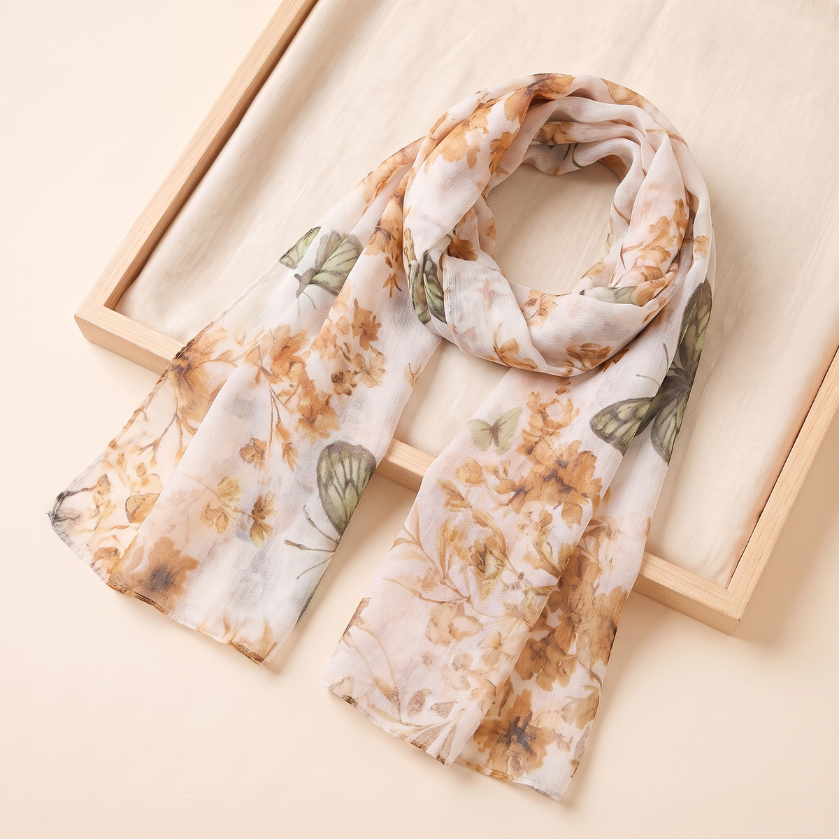 Ditsy Floral Print Hijab Shawl in Peach Floral
