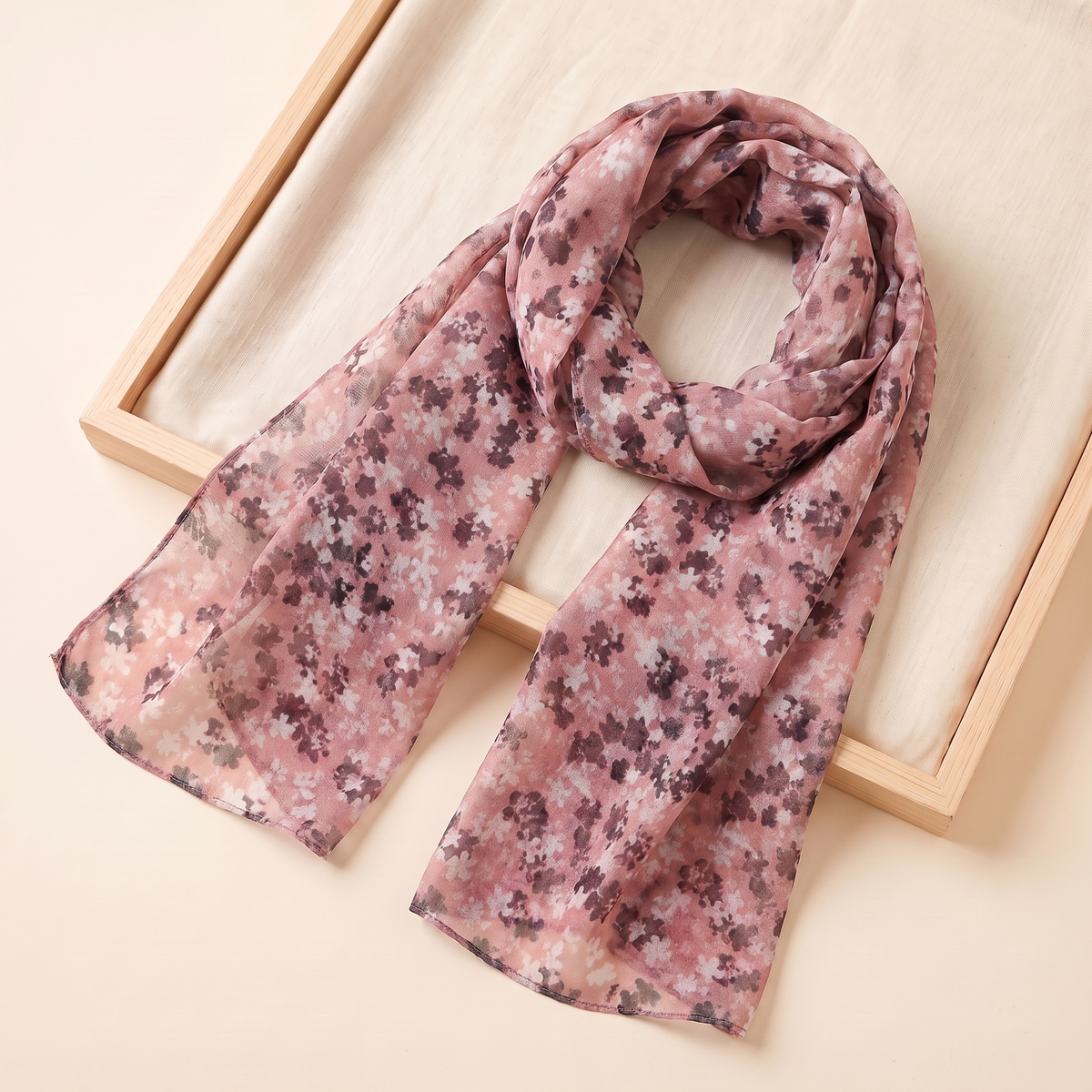 Ditsy Floral Print Hijab Shawl in Rose Floral