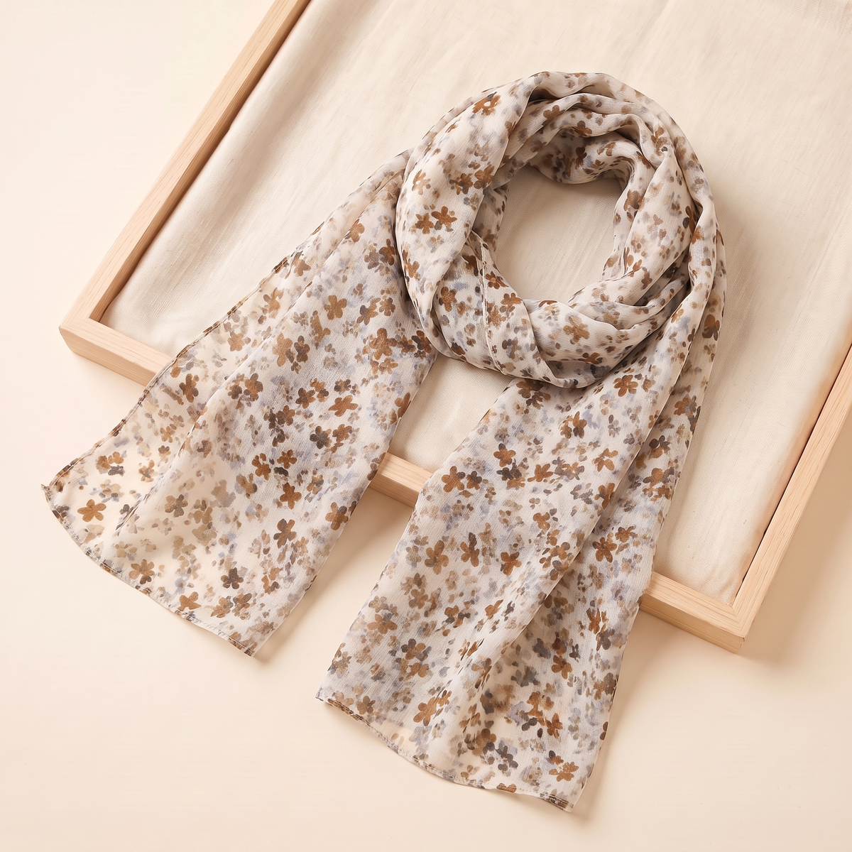 Ditsy Floral Print Hijab Shawl in Cream Floral