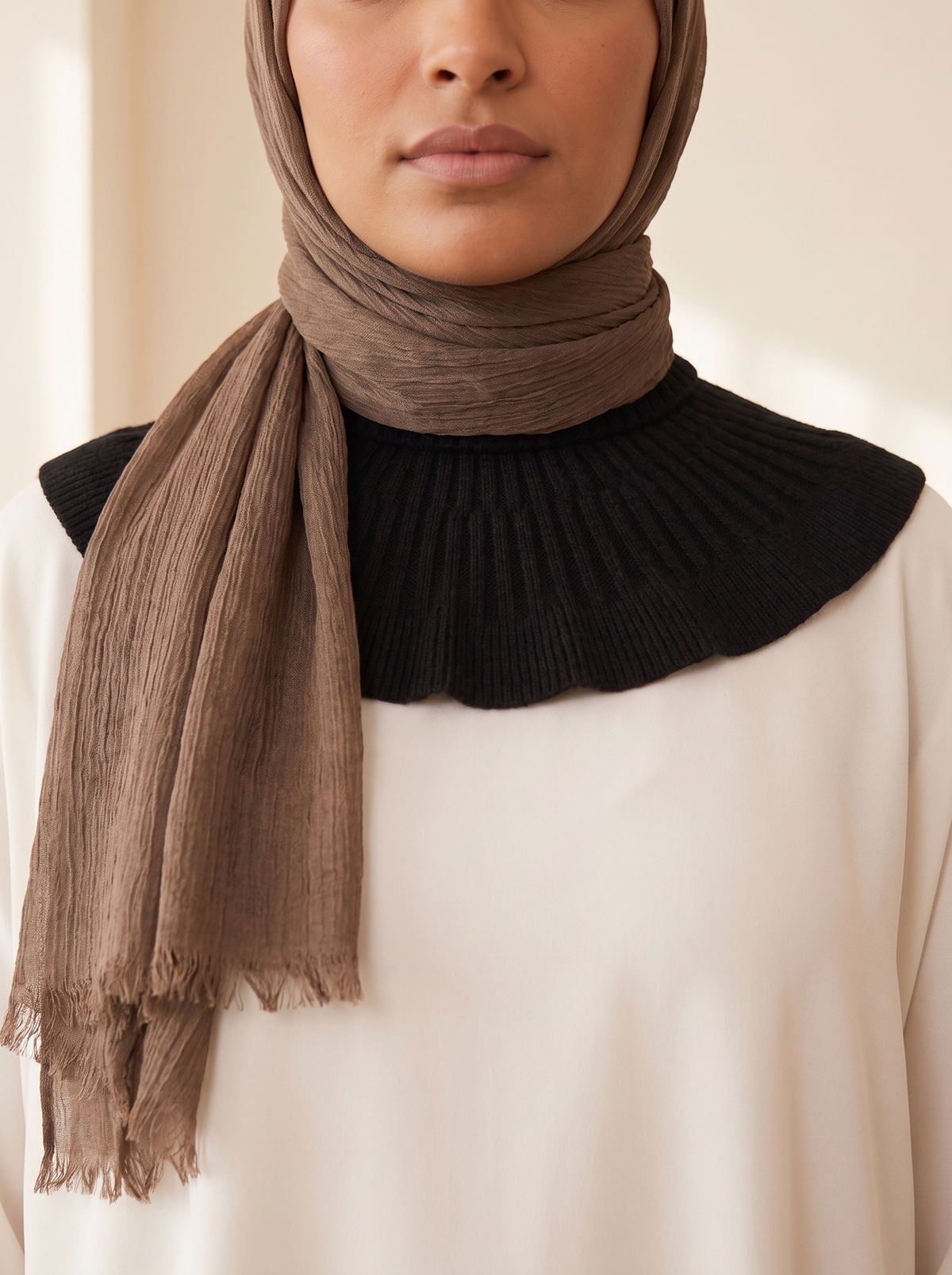 Everyday Crinkle Hijab Shawl – Mocha, worn