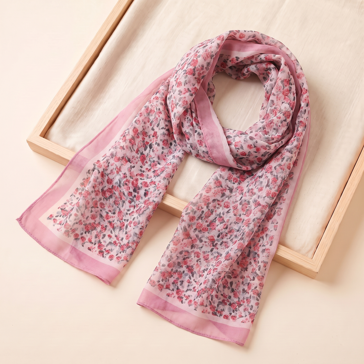Floral Print Georgette Hijab – Pink Floral