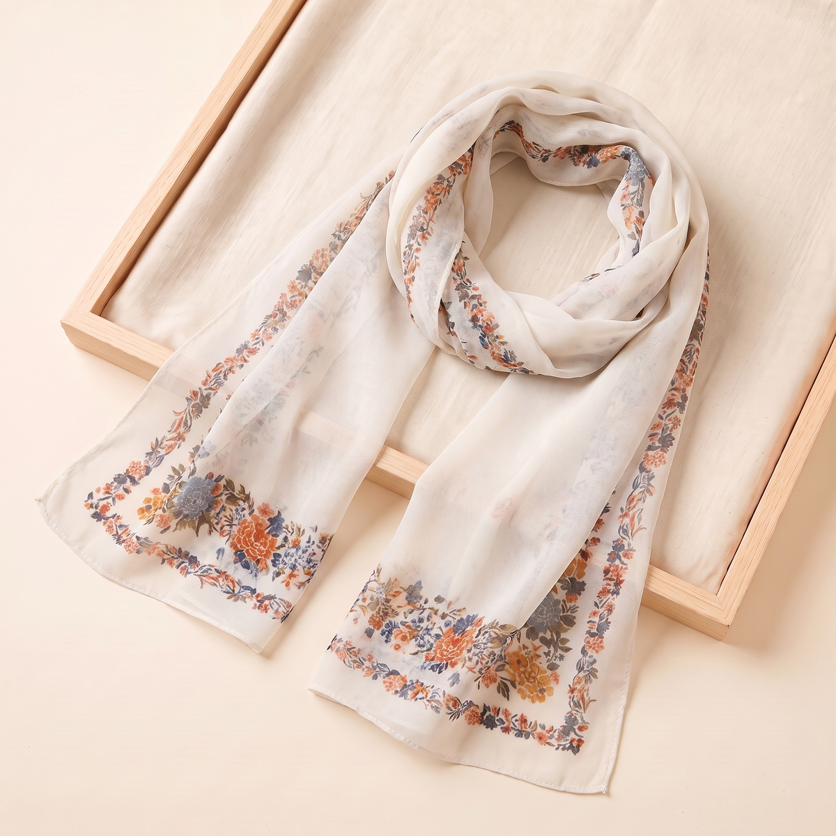 Floral Print Georgette Hijab – Ivory Floral