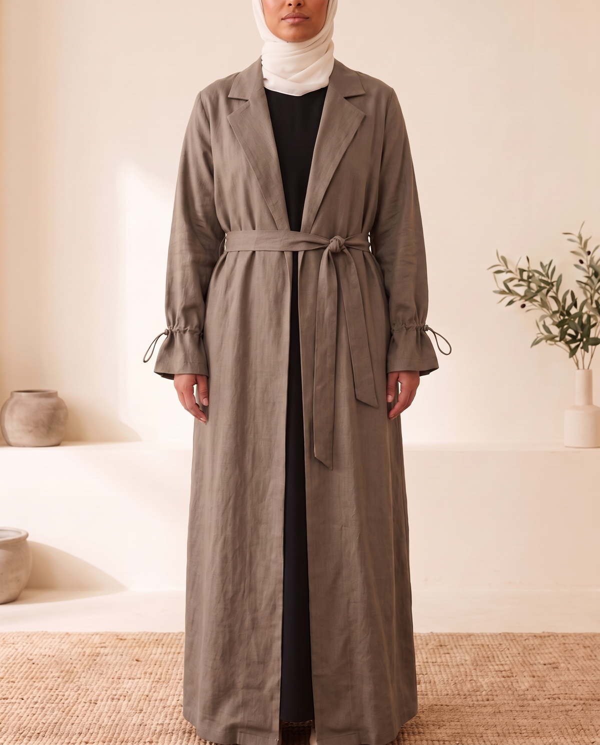 Lapel Open Abaya – Khaki, on model