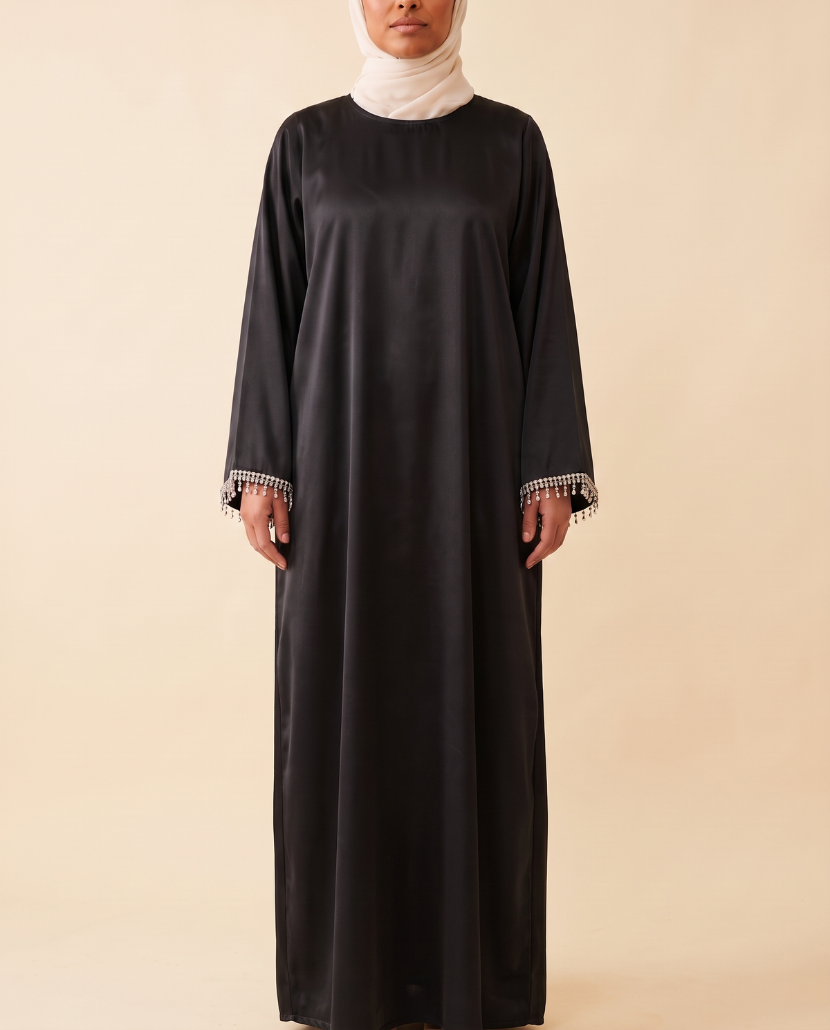 Roya crystal-cuff kaftan in Black, front