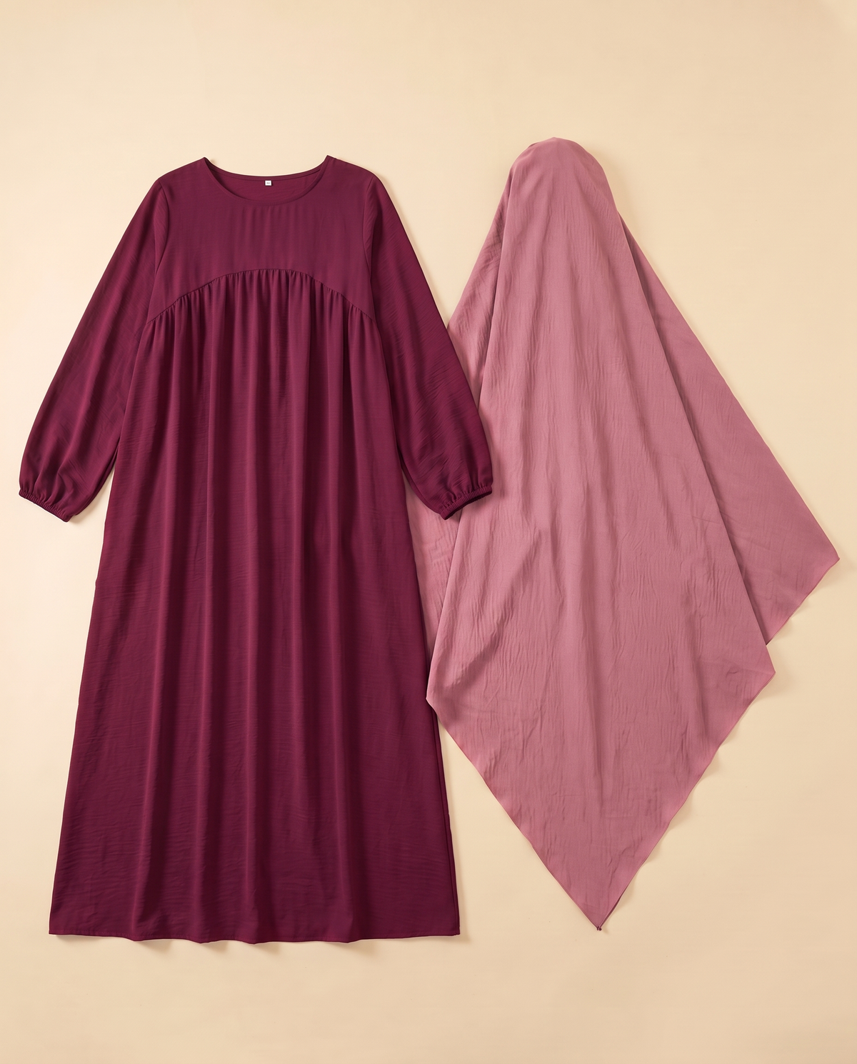 Shatha lantern sleeve prayer set in Wine Red & Pink, flat lay