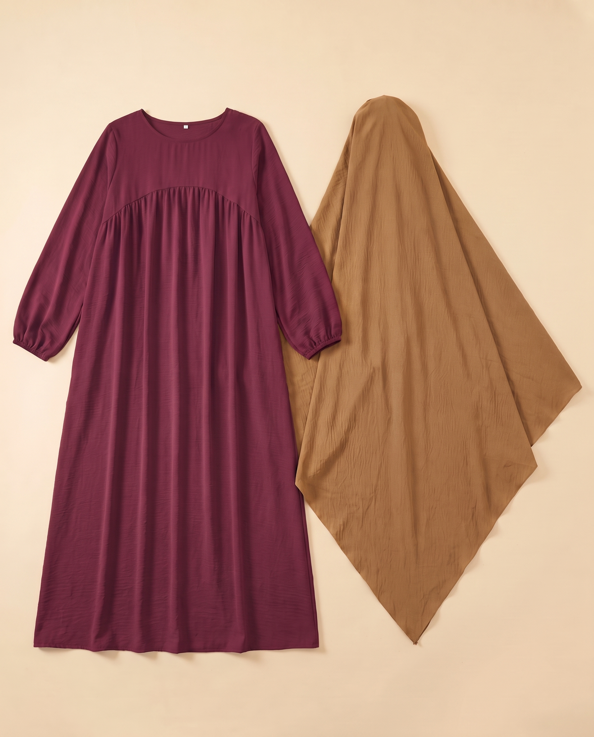 Shatha lantern sleeve prayer set in Wine Red & Camel, flat lay