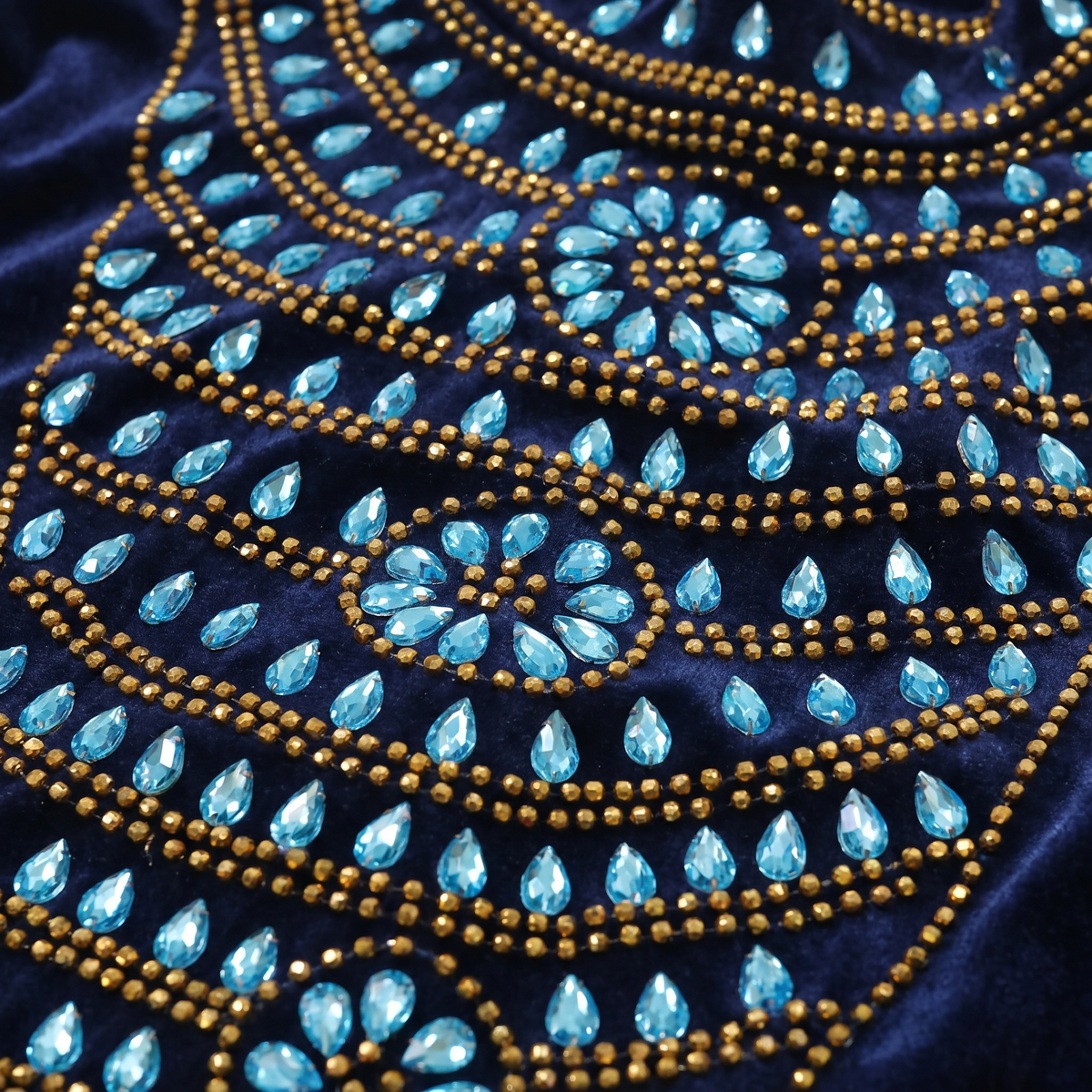 Beaded-yoke velvet abaya — beaded yoke detail