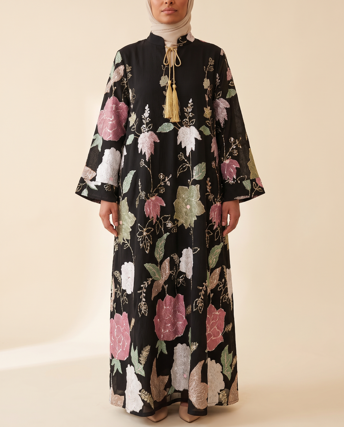 Zahra floral jacquard kaftan in Black Floral, front